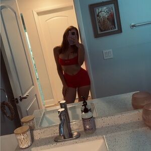 DFYNE Defy Lava Set Size Small